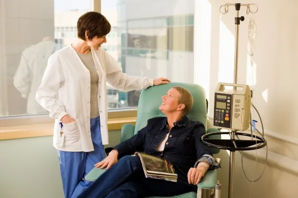 Understanding the Factors That Affect Cancer Chemotherapy Costs thumbnail